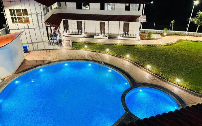 The Grand Leela Resort 