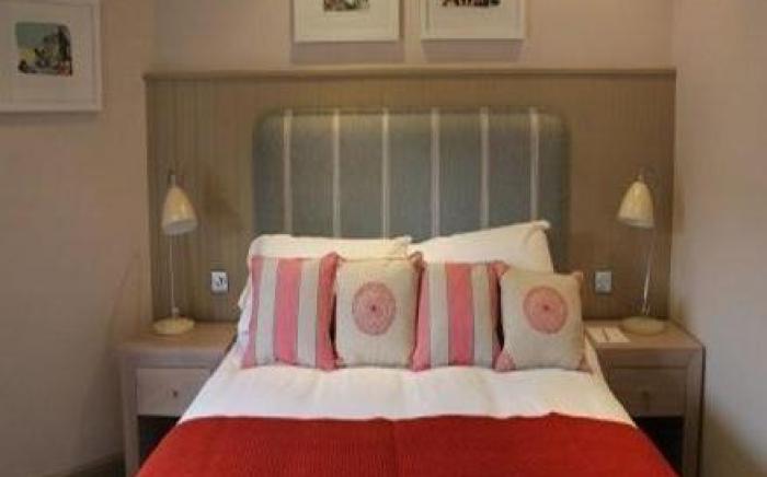 Crown Hotel