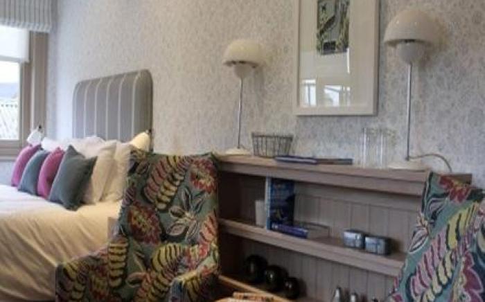 Crown Hotel