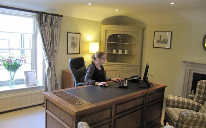 Crown Hotel