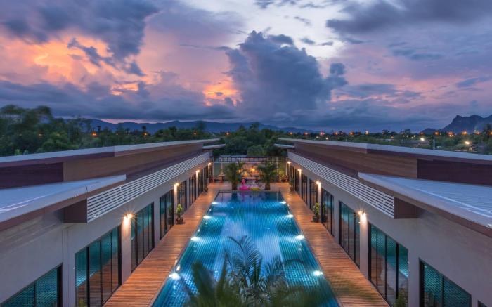 Mayor Hotel  Villa Cha Am