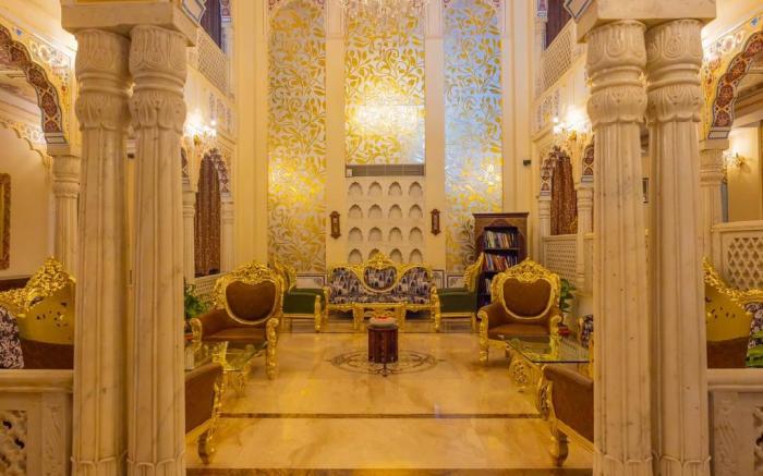 WelcomHeritage Traditional Heritage Haveli Hotel