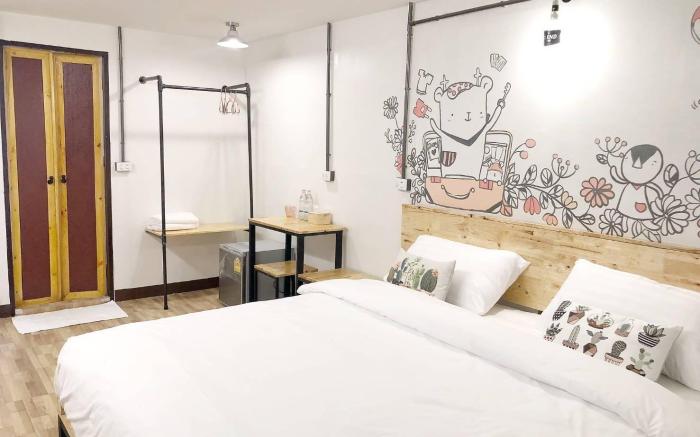 QBix Hotel
