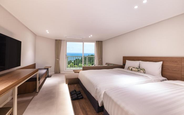 Kensington Resort Jeju Jungmun
