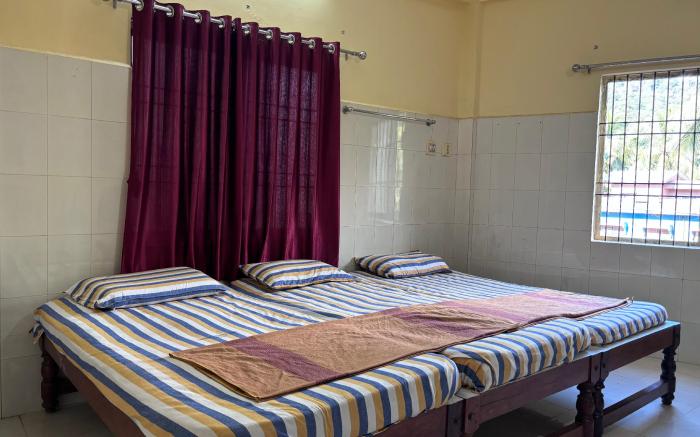 Chinmayi Tourist Home