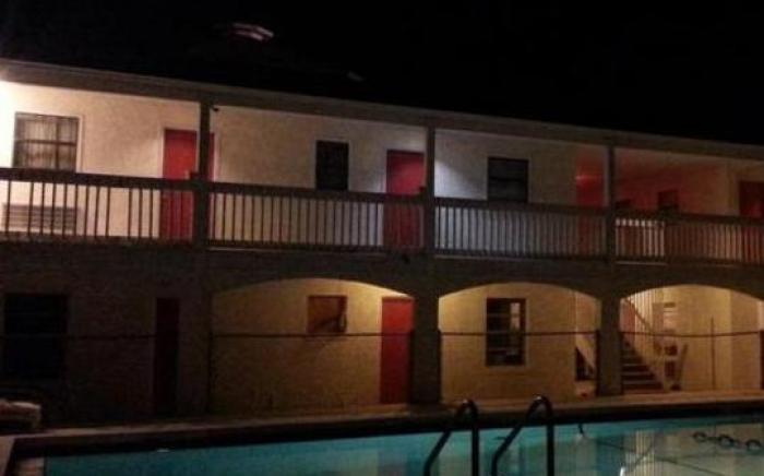 Aqua View Motel