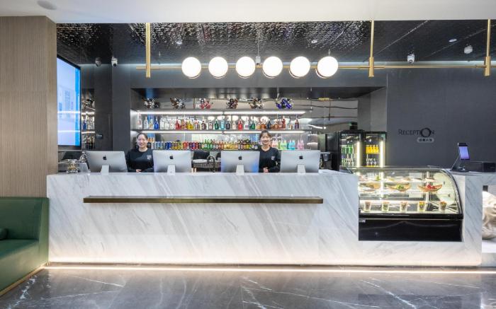 Atour X Hotel Guiyang Huaguoyuan Yanan West Road