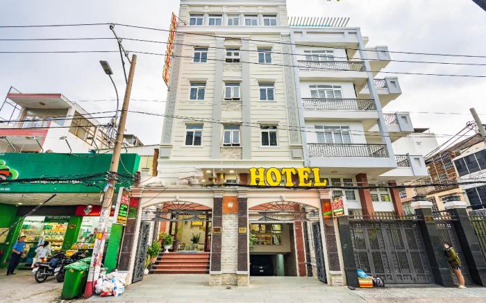 Cactusland Hotel Near Tan Son Nhat Airport