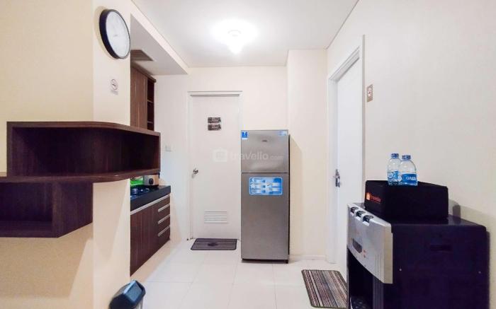 Simple 1BR Parahyangan Residence By Travelio