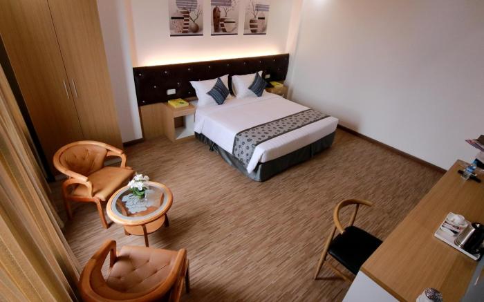 Botahtaung Hotel