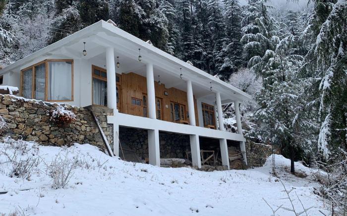 The ISISINGA a Forest Retreat in Mountain