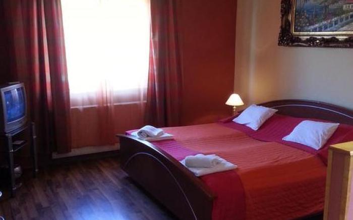 Borostyan Apartmanhaz