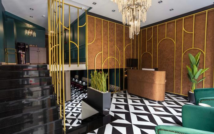 Marlon Hotel