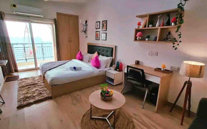 Sojourn Stays- Sun view Apartment