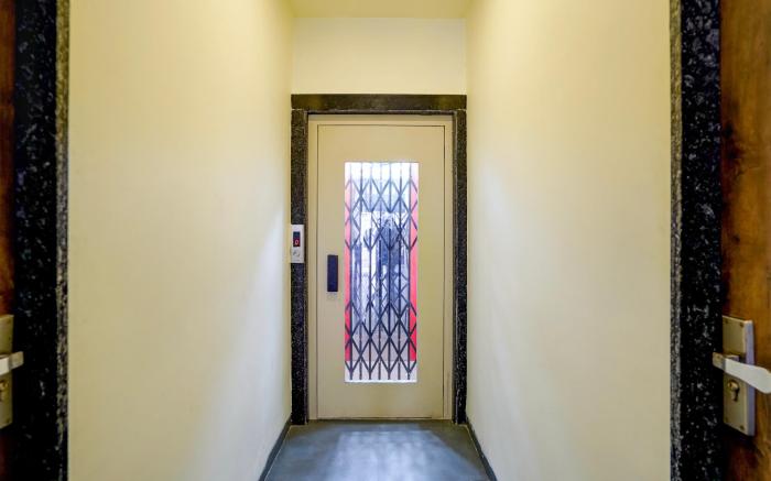 Collection O Satya Sai Square Formerly Hotel Crystal Inn