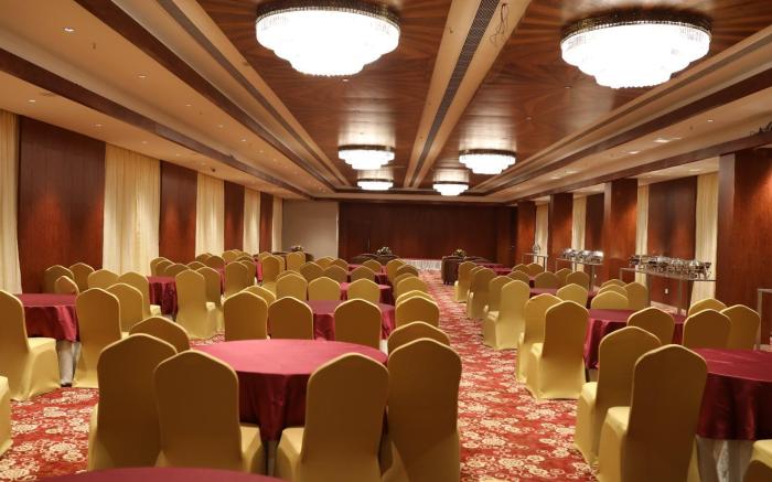 ICON GRAND HOTEL BY BHAGINI