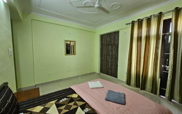 Nine BHK in Krishna Nagar Lucknow 