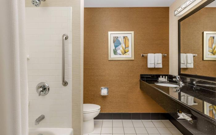Fairfield Inn & Suites Peoria East