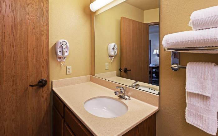 Candlewood Suites St. Robert By IHG