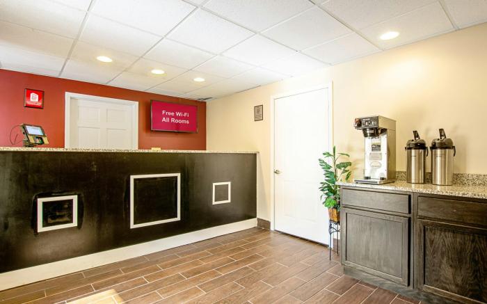 Red Roof Inn Scottsburg