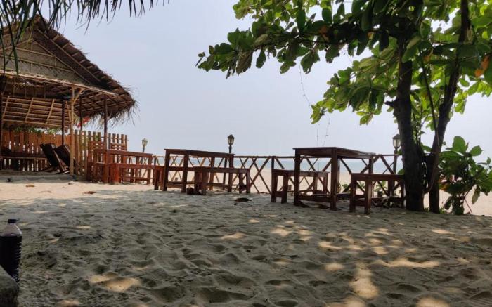 Shalom Beach Residency