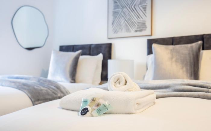 Bedroom Flat | Croydon | Sleeps 4