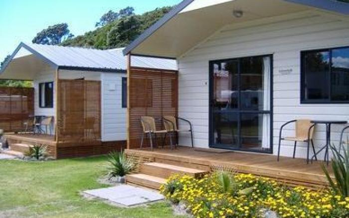 Bowentown Beach Holiday Park and Motels