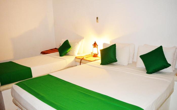 Roshanne Beach Resort