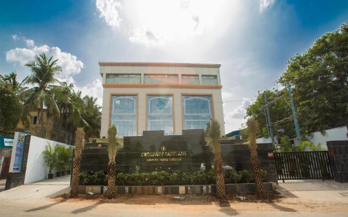 ST Parklane Airport Hotel