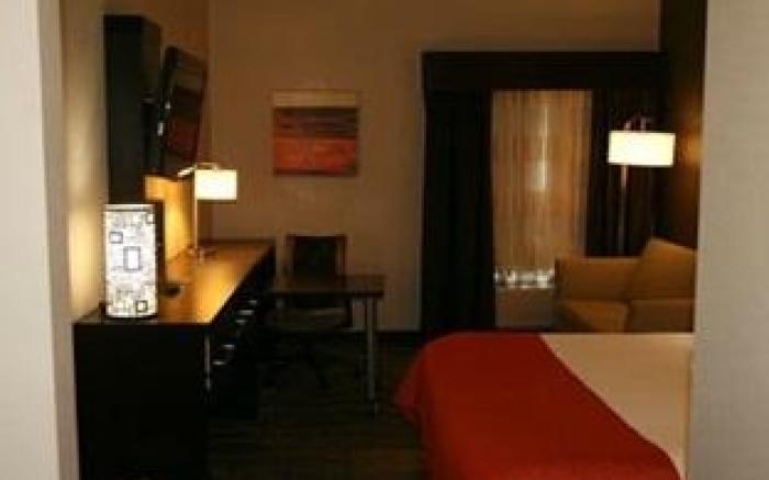 Holiday Inn Hotel & Suites Edmonton Airport Conference Centre By IHG