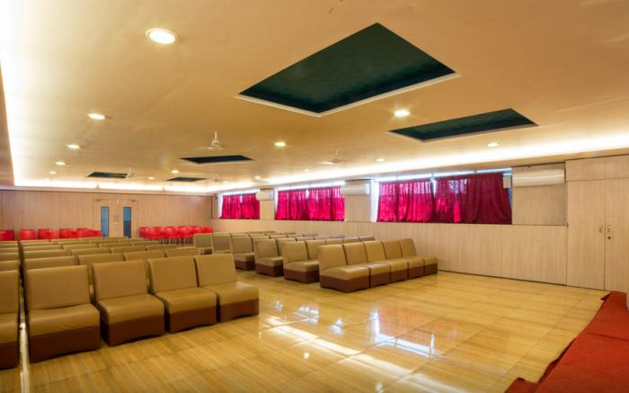 Hotel Shreenithi