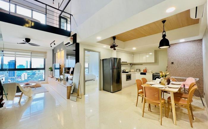 Duplex with Loft LuxuryHaven 70'TV @ V Summer Lv31