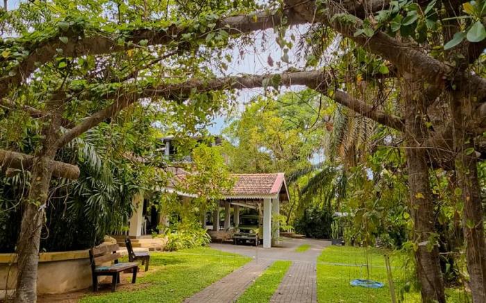 Ceylon Kingsmen Garden - Katunayake