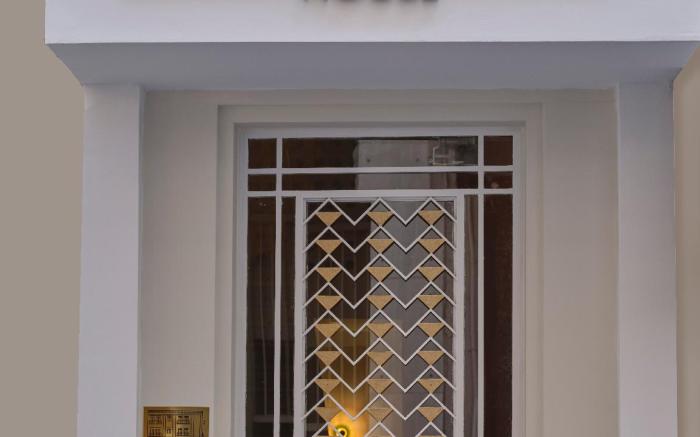 Astikon House