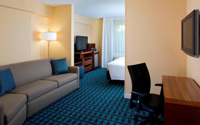 Fairfield by Marriott Inn & Suites Orlando Lake Buena Vista in the Marriott Village