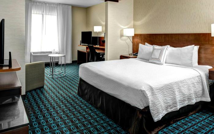 Fairfield by Marriott Inn & Suites Lansing at Eastwood