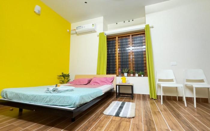 Alchemist Homes Superior King AC Room with Balcony