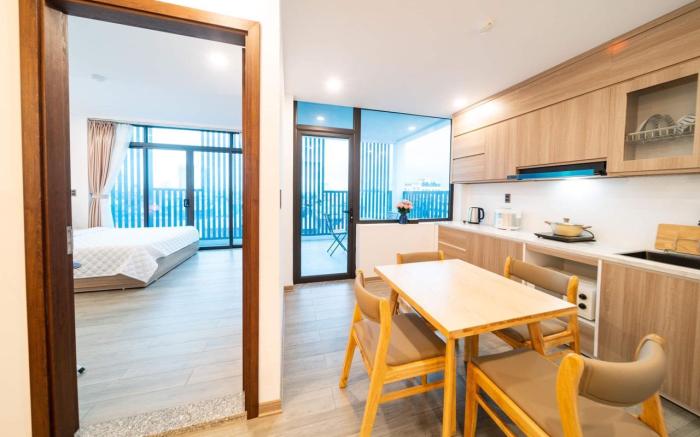 2CE APARTMENT & HOTEL