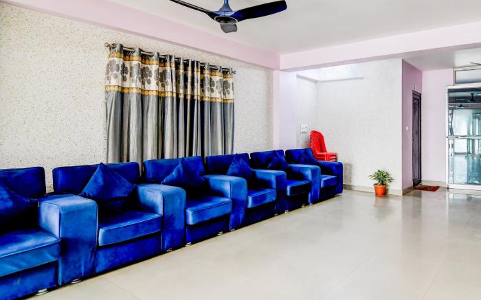 Super Collection O SF Road Siliguri Formerly Jyoti Hotel