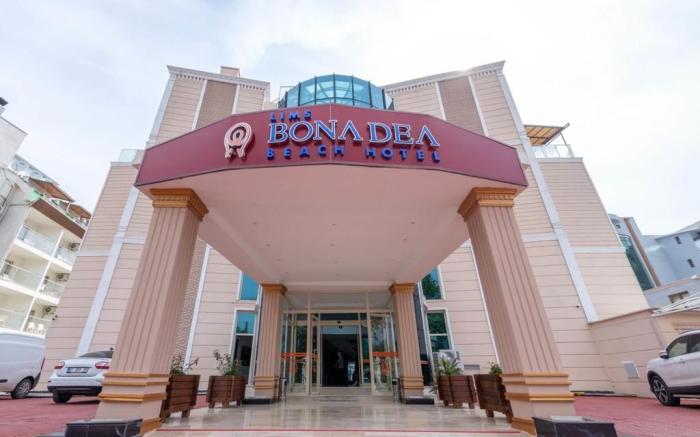Lims Bonadea Beach Hotel