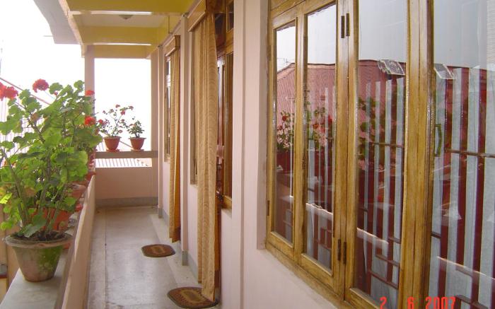 Deki Lodge