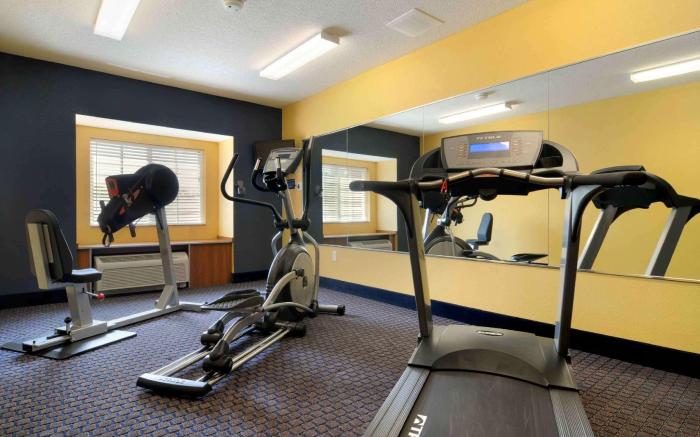 Microtel Inn & Suites by Wyndham Columbus/Near Fort Moore