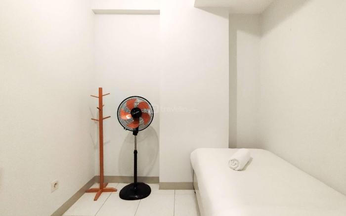 Modern 2BR Mekarwangi Square Cibaduyut By Travelio