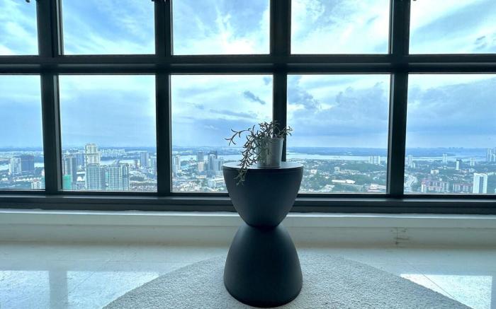 Sky 88 | Love • Cityview | Near CIQ | Studio