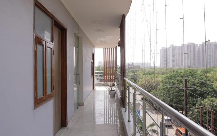 Hotel Anvi Residency Sector 122