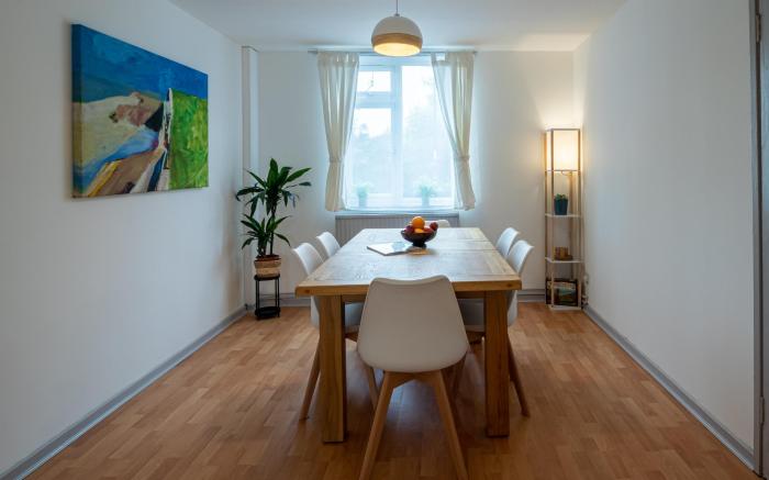 3-bedroom townhouse with the office room in London