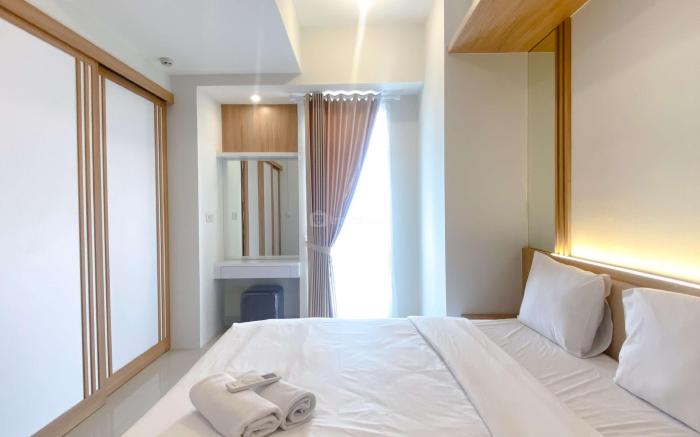 Best Deal Restful 1BR Vasanta Innopark By Travelio