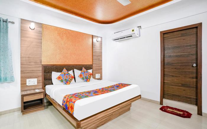 FabHotel Ratna Palace -  Stadium Cross Rd, nr. Sabarmati, Motera