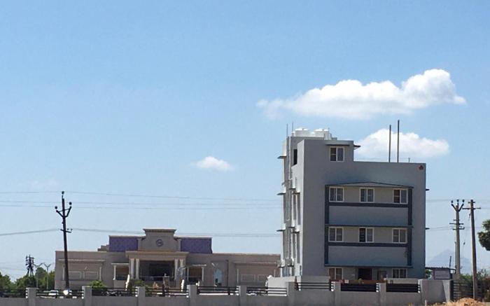 Shantham Service Apartments Kinathukadavu Pollachi
