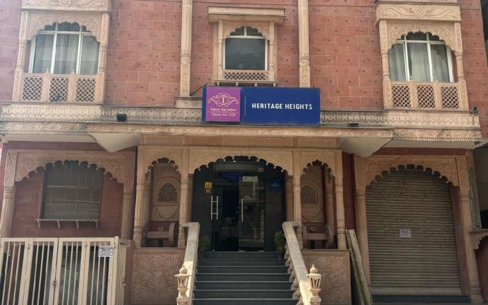 Tipsyy Heritage Heights